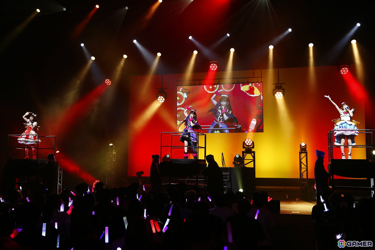 「アイドルタイムプリパラ」ガァルマゲドンによるライブ「『悪魔の宴～しもべたちよ、呪ってやる！なの！ガァル！～』by プリパラ」の公式レポートが公開！の画像