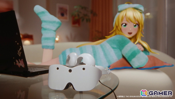 「アイドルマスター」765プロダクション所属アイドル・星井美希がシャープのVRグラス「Xrostella VR1」のTVCMに出演！の画像
