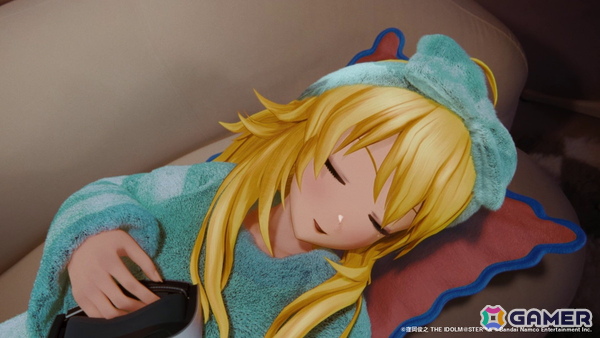 「アイドルマスター」765プロダクション所属アイドル・星井美希がシャープのVRグラス「Xrostella VR1」のTVCMに出演！の画像