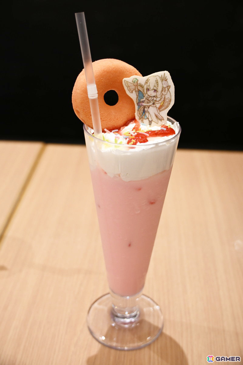 【トゥインクルウィッシュ】のスイーツの塔は壮観…！「プリコネR」×「プリコネフェス 2026」Collaboration Cafeの先行試食会をレポートの画像