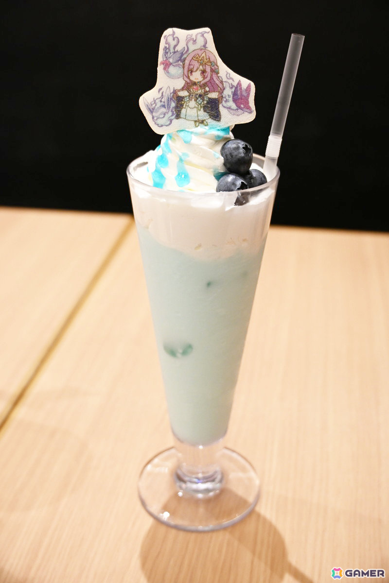 【トゥインクルウィッシュ】のスイーツの塔は壮観…！「プリコネR」×「プリコネフェス 2026」Collaboration Cafeの先行試食会をレポートの画像