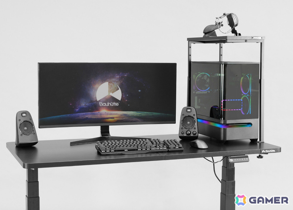 手前に柱を設けない3本足構造のPC上ラック「BHP-50R」が登場！別売のピラーレスフィギュアケースと連結して“空中展示場”にすることもの画像13