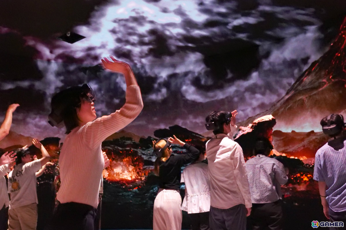 「モンスターハンター ブリッジ」体験の様子