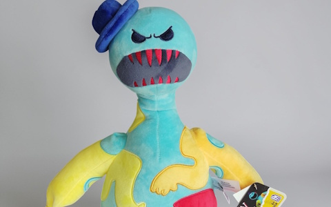 「Poppy Playtime」のポップアップストアがINFOLENS GEEK SHOP池袋パルコ店にて4月18日より開催！ドーイのビッグぬいぐるみなどをはじめとしたグッズを販売