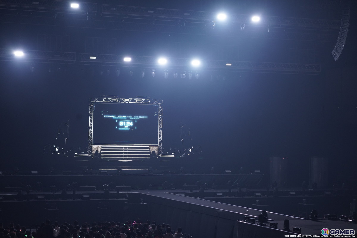 「シャニマス」ストレイライトによるxRライブ「283 Production XXXX Performance XXX= S/N-GUL4R1TY」の1公演目“0x01; initialize()”をレポートの画像