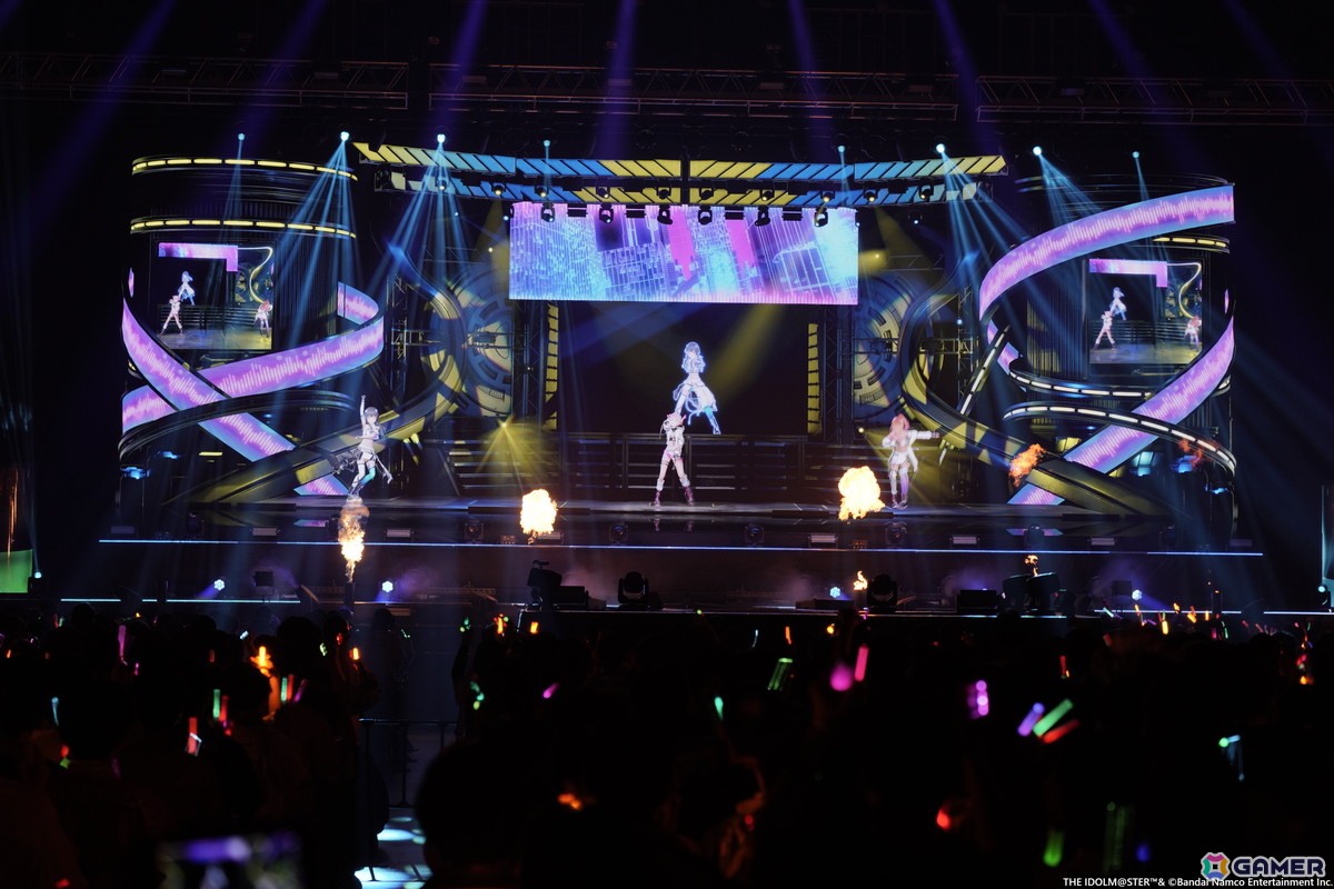 「シャニマス」ストレイライトによるxRライブ「283 Production XXXX Performance XXX= S/N-GUL4R1TY」の1公演目“0x01; initialize()”をレポートの画像64