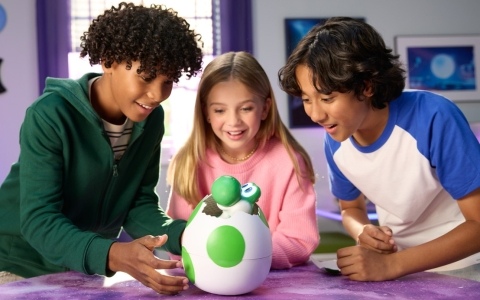 「うまれて！ウーモ」が「ザ・スーパーマリオギャラクシー・ムービー」とコラボ！タマゴが割れて…ヨッシーがうまれてくる