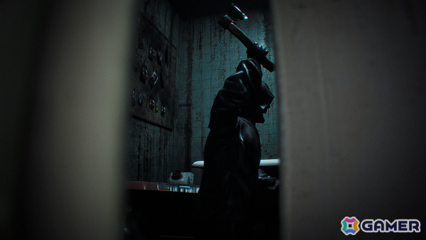 ゲーム『悪意』の暗く不気味な廊下のシーン