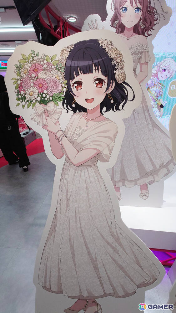 「バンドリ!」初の常設オフィシャルストア「BanG Dream! STORE」内覧会をレポート!描き下ろしのビジュアルや作品の世界観を味わえる内装に注目の画像