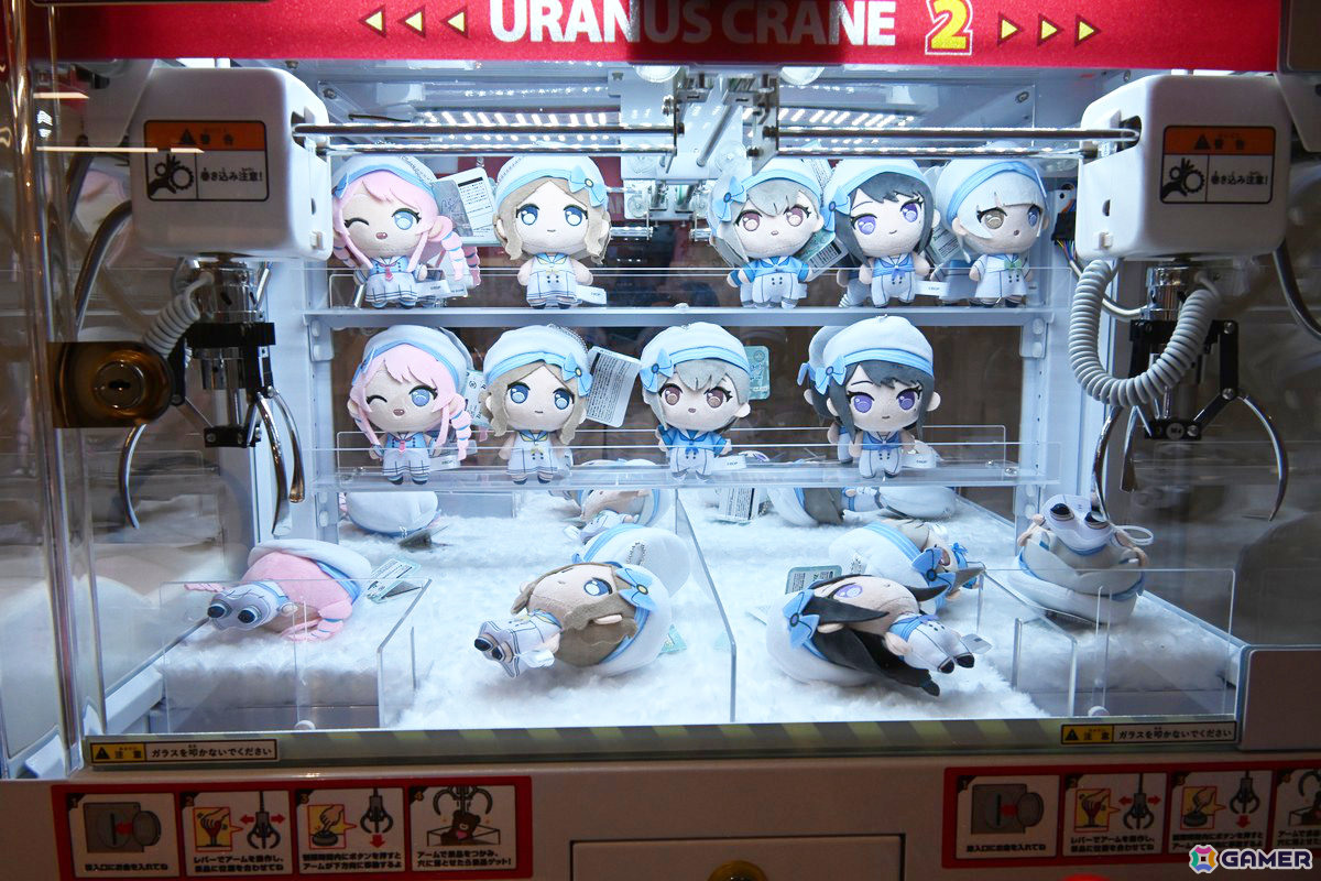 「バンドリ！」初の常設オフィシャルストア「BanG Dream! STORE」内覧会をレポート！描き下ろしのビジュアルや作品の世界観を味わえる内装に注目の画像31