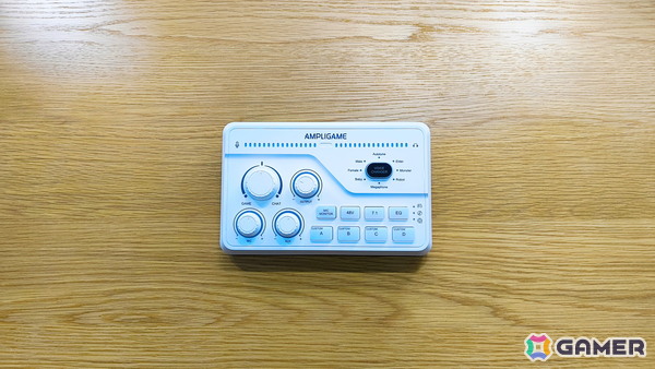 コスパに優れたオーディオミキサー「AmpliGame SC8」を紹介！ボイスチェンジャーや7.1ch対応など豊富な機能にも注目の画像2