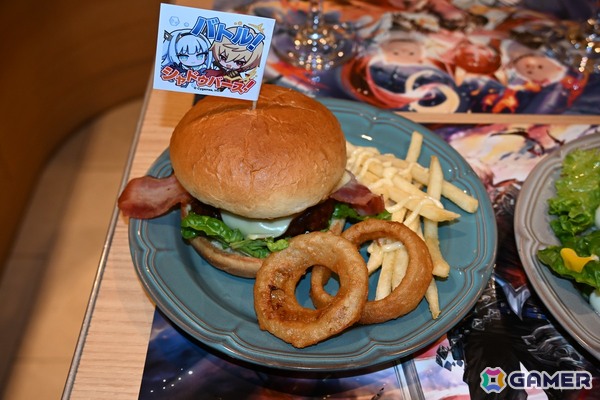 「シャドバWB」and GALLERYコラボカフェのメディア向け試食会をレポート！ボリューム・見栄えともに楽しめるコラボメニューをチェックの画像10