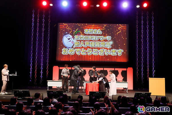 8月には待望の舞台化も！「HUNDRED LINE -最終防衛学園-」発売1周年記念イベント「1周年記念学生祭」レポートの画像20