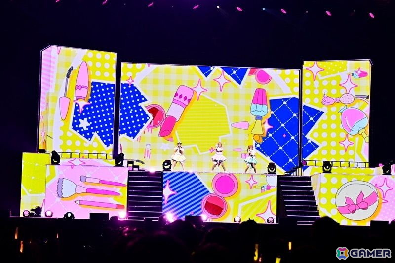 「シャニマス」8thライブ「iと夢」DAY1レポ――次元を超えたアイドルとキャストの共演と意味深な演出で戸惑いもあった“∞thライブ”にの画像