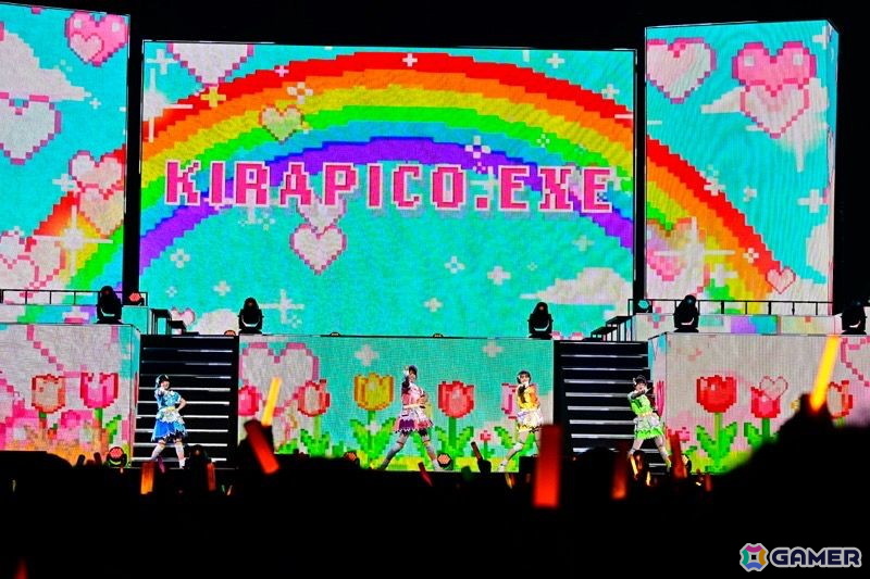 「シャニマス」8thライブ「iと夢」DAY1レポ――次元を超えたアイドルとキャストの共演と意味深な演出で戸惑いもあった“∞thライブ”にの画像