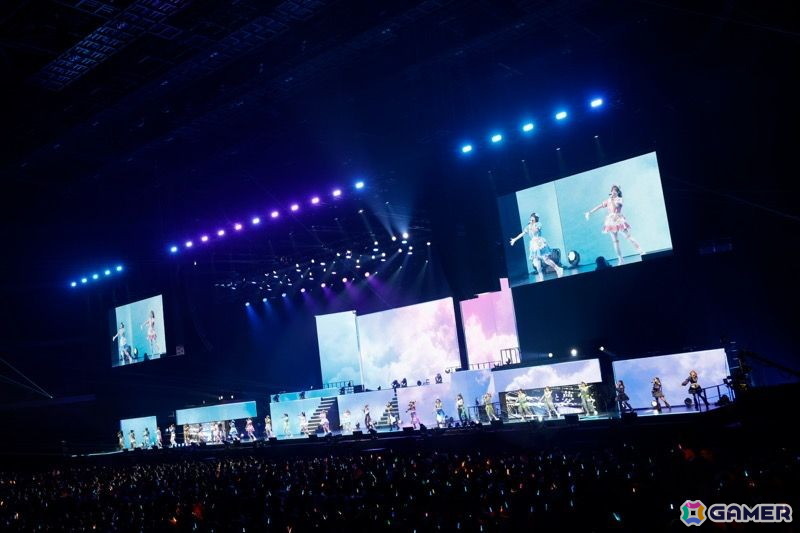 「シャニマス」8thライブ「iと夢」DAY1レポ――次元を超えたアイドルとキャストの共演と意味深な演出で戸惑いもあった“∞thライブ”にの画像