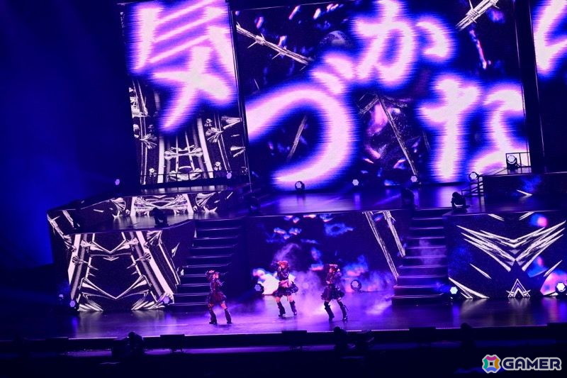 「シャニマス」8thライブ「iと夢」DAY1レポ――次元を超えたアイドルとキャストの共演と意味深な演出で戸惑いもあった“∞thライブ”にの画像