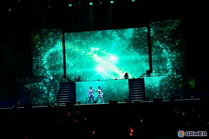 「シャニマス」8thライブ「iと夢」DAY1レポ――次元を超えたアイドルとキャストの共演と意味深な演出で戸惑いもあった“∞thライブ”にの画像