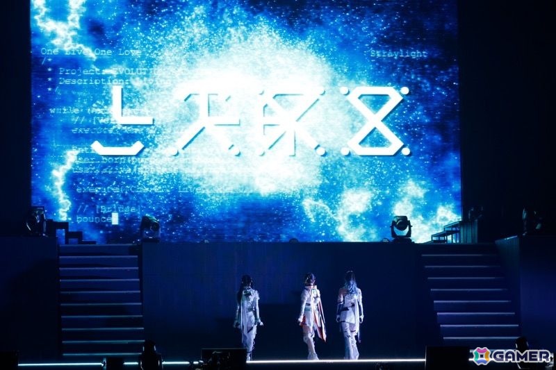 「シャニマス」8thライブ「iと夢」DAY2レポ――謎の“寡婦”などの演出でざわめきつつも卓越のパフォーマンスで魅了した“愛と夢”あるステージの画像