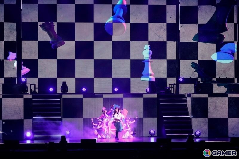 「シャニマス」8thライブ「iと夢」DAY2レポ――謎の“寡婦”などの演出でざわめきつつも卓越のパフォーマンスで魅了した“愛と夢”あるステージの画像