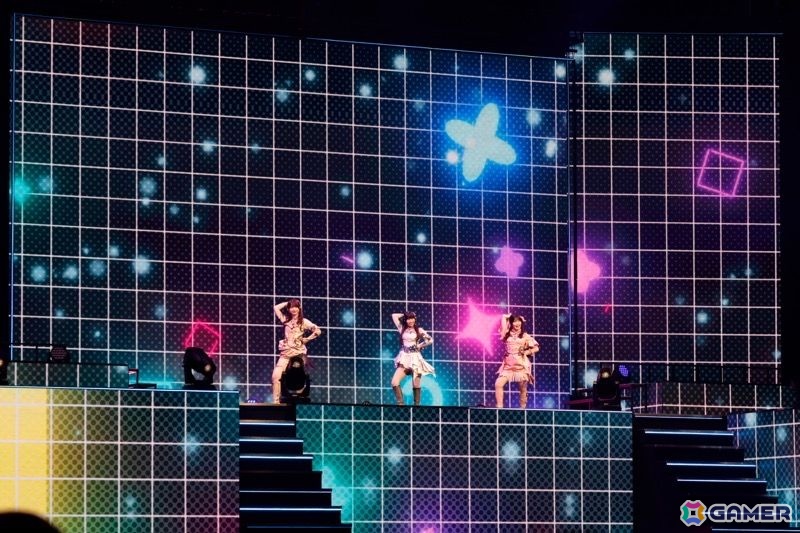 「シャニマス」8thライブ「iと夢」DAY2レポ――謎の“寡婦”などの演出でざわめきつつも卓越のパフォーマンスで魅了した“愛と夢”あるステージの画像