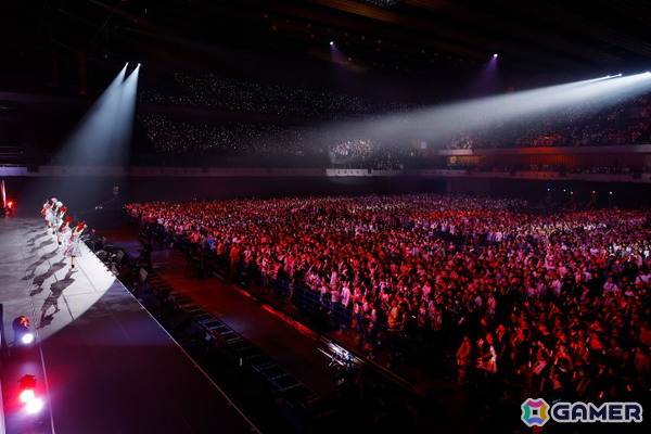 高山紗代子による全力でノンストップなステージ！「アイドルマスター ミリオンライブ！」13thライブDAY1「全力援走」レポートの画像21