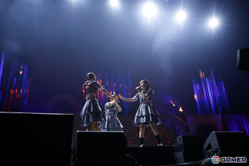 高山紗代子による全力でノンストップなステージ！「アイドルマスター ミリオンライブ！」13thライブDAY1「全力援走」レポートの画像