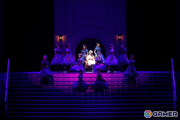 二階堂千鶴のゴージャスでセレブな仮面舞踏会！「アイドルマスター ミリオンライブ！」13thライブDAY2「Grand bal masqué」レポートの画像1