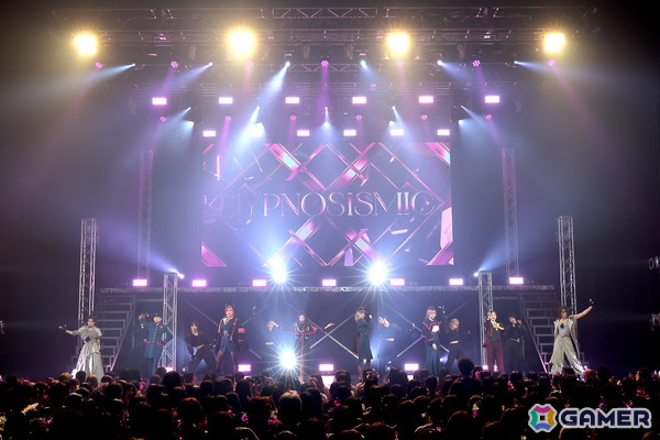 「ヒプノシスマイク -Division Rap Battle-」Rule the Stage -中王区 the LIVE- のキャストコメント＆舞台写真が公開！の画像