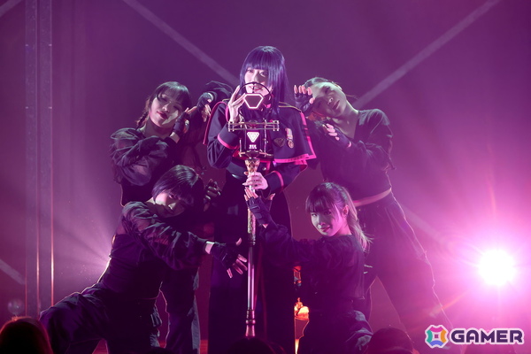 「ヒプノシスマイク -Division Rap Battle-」Rule the Stage -中王区 the LIVE- のキャストコメント＆舞台写真が公開！の画像