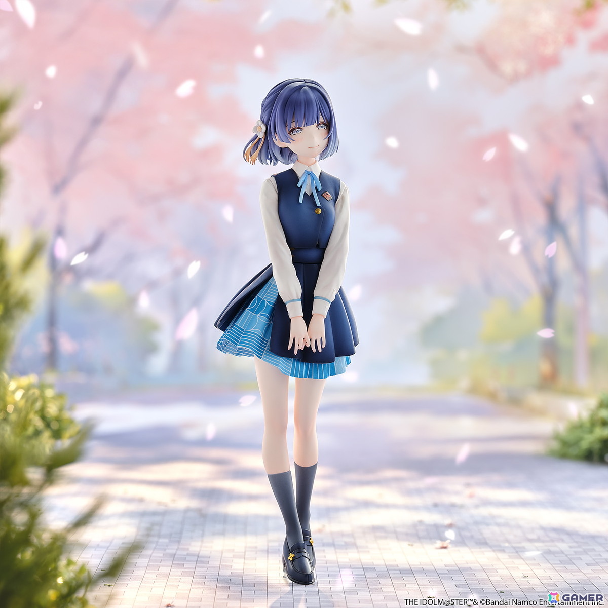 「学マス」世話焼きで柔らかな雰囲気が魅力のアイドル・秦谷美鈴が1/6スケールの完成品フィギュアとなって登場！制服姿で優しく微笑む一瞬を立体化の画像