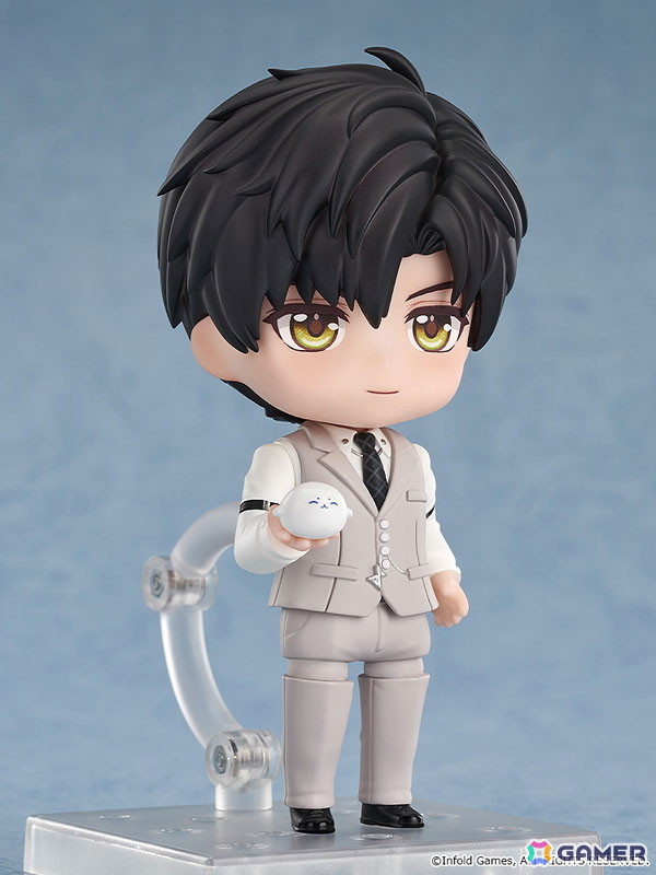 「恋と深空」より心臓外科医としての一面も持つレイが「ねんどろいど」となって登場！考え顔や微笑み顔、仕事や戦闘時を彷彿とさせる真剣顔も付属の画像10