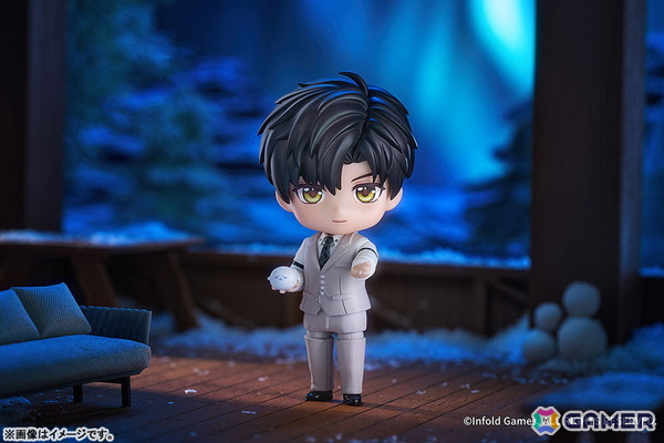「恋と深空」より心臓外科医としての一面も持つレイが「ねんどろいど」となって登場！考え顔や微笑み顔、仕事や戦闘時を彷彿とさせる真剣顔も付属の画像6