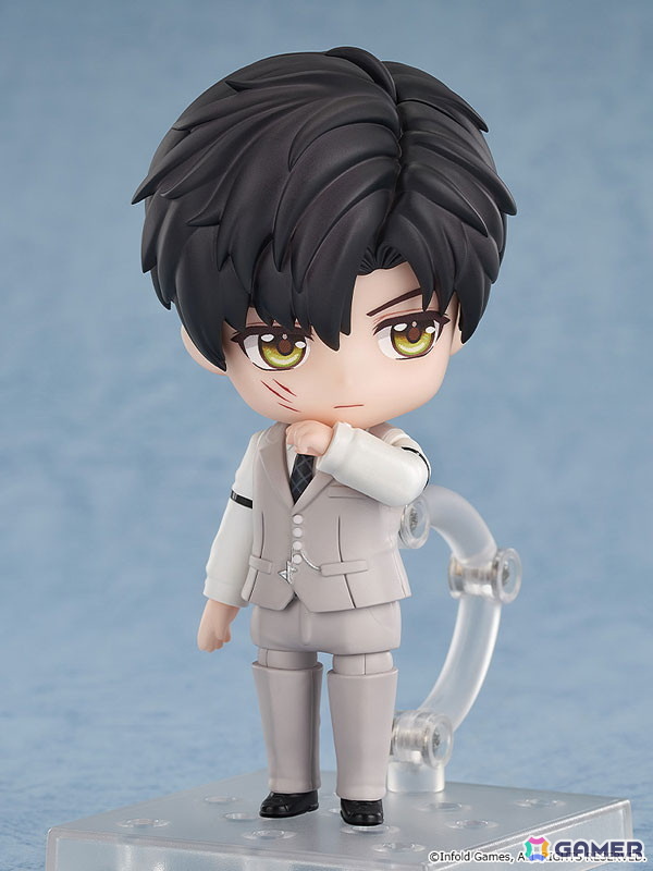 「恋と深空」より心臓外科医としての一面も持つレイが「ねんどろいど」となって登場！考え顔や微笑み顔、仕事や戦闘時を彷彿とさせる真剣顔も付属の画像11