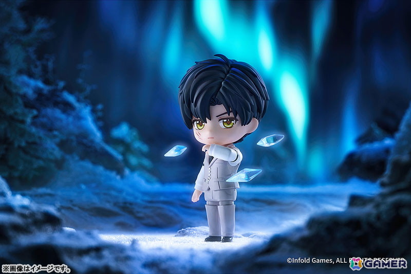 「恋と深空」より心臓外科医としての一面も持つレイが「ねんどろいど」となって登場！考え顔や微笑み顔、仕事や戦闘時を彷彿とさせる真剣顔も付属の画像