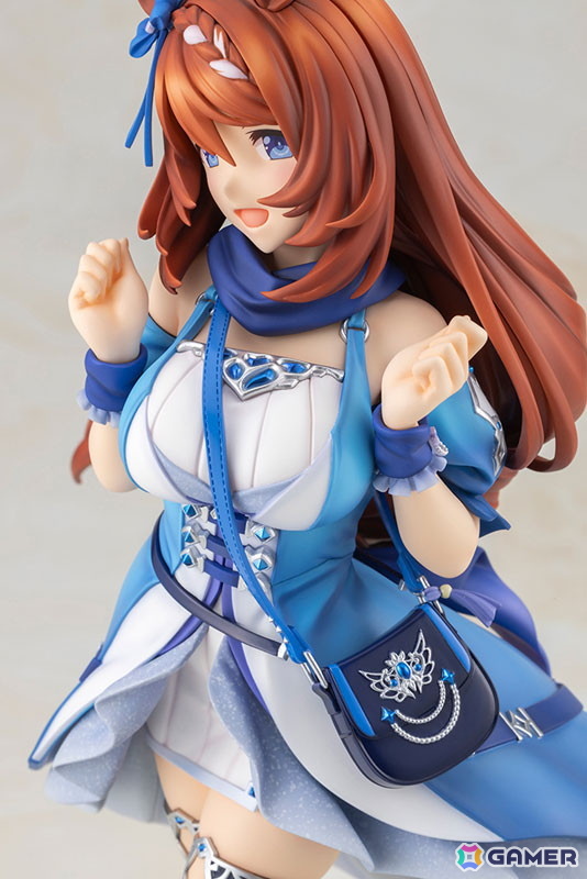 「ウマ娘」甘やかし上手なウマ娘・スーパークリークが立体化！青と白を基調とした勝負服も精緻に再現の画像