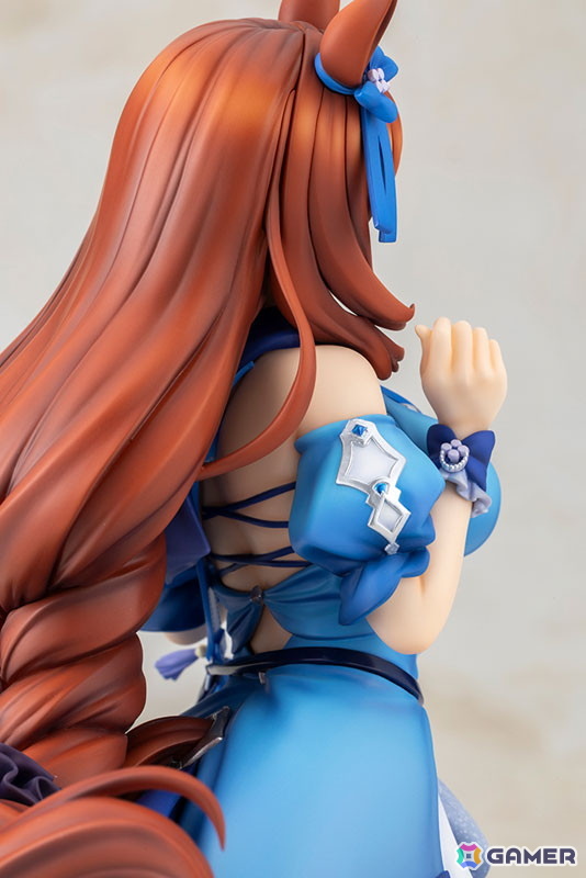 「ウマ娘」甘やかし上手なウマ娘・スーパークリークが立体化！青と白を基調とした勝負服も精緻に再現の画像