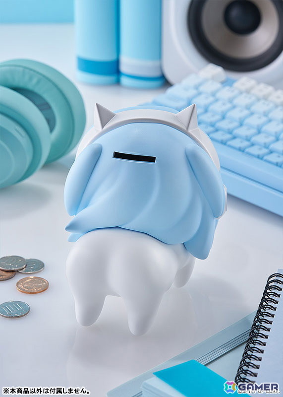 「勝利の女神：NIKKE」謎の存在（？）として愛される「SHIDORO」がソフトビニール製フィギュアとなって登場！貯金箱としても活用できるの画像