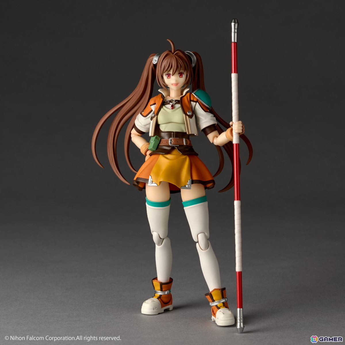 「英雄伝説 軌跡シリーズ」エステルが「英雄伝説 空の軌跡SC」の装いでアクションフィギュア化！ヨシュアのハーモニカ、棍に取り付ける炎エフェクトもの画像