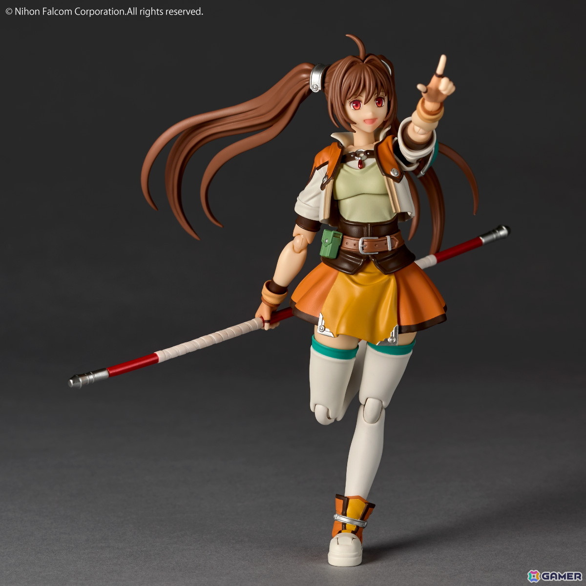 「英雄伝説 軌跡シリーズ」エステルが「英雄伝説 空の軌跡SC」の装いでアクションフィギュア化！ヨシュアのハーモニカ、棍に取り付ける炎エフェクトもの画像