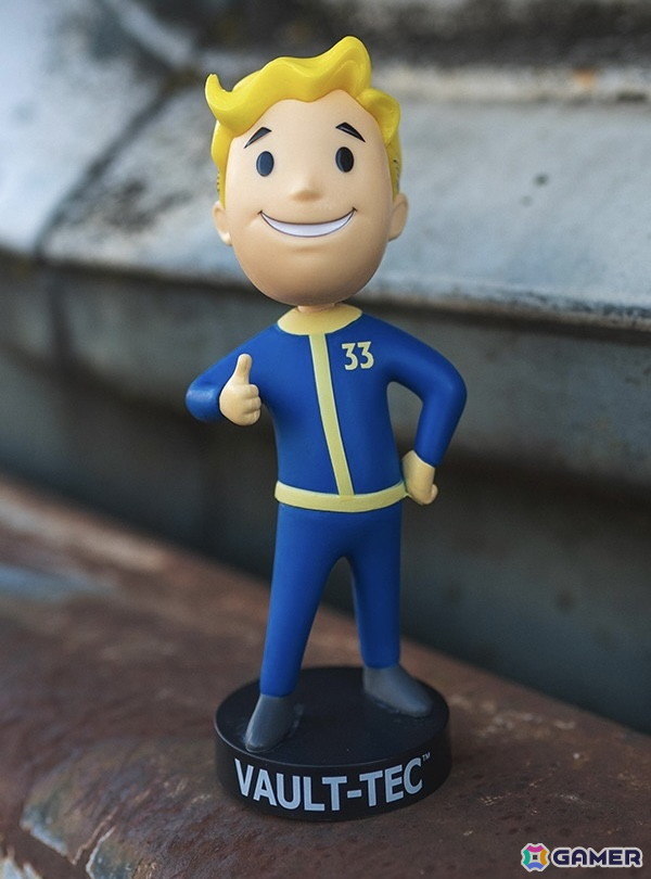 「Fallout mini Collection」がINFOLENS GEEK SHOP池袋パルコ店にて5月22日より開催！ドラマモチーフのアパレルやインテリアグッズがラインナップの画像2