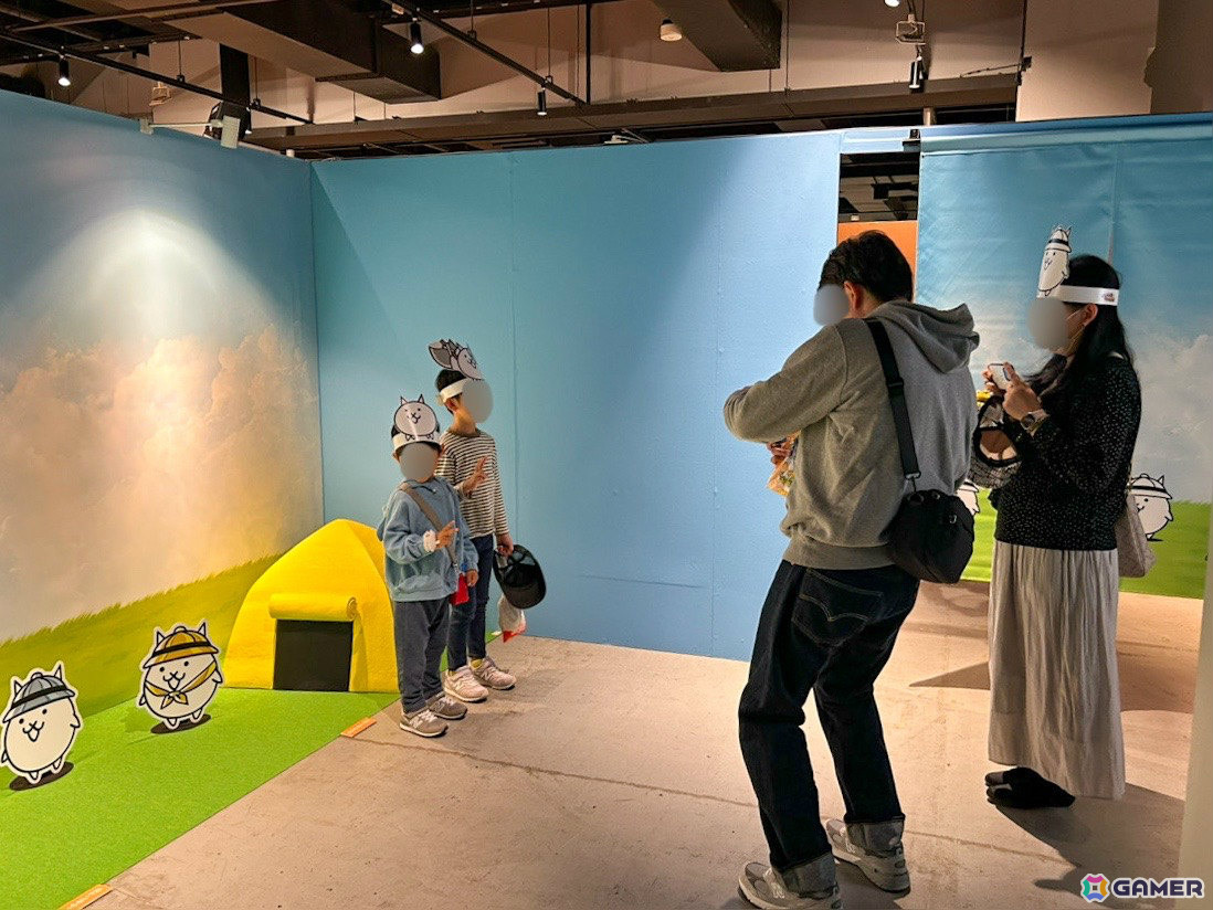 「みんなで出撃！にゃんこ大戦争展」横浜会場のレポートが公開！存在感のあるにゃんこ城など“見る”だけでなく“入り込む”体験を楽しめるの画像