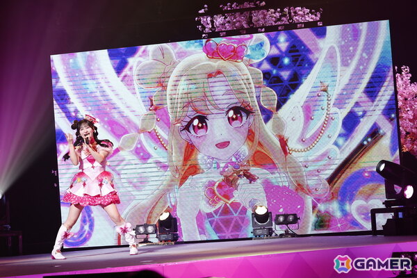 「映画ひみつのアイプリ まんかいバズリウムライブ！」スペシャルイベント Secret Stage ！昼公演オフィシャルレポートが公開！小川華果さん＆叶矢りかさんが初登場の画像19