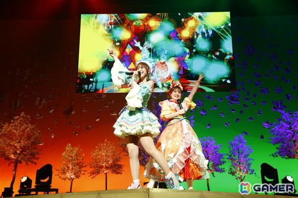 「映画ひみつのアイプリ まんかいバズリウムライブ！」スペシャルイベント Secret Stage ！昼公演オフィシャルレポートが公開！小川華果さん＆叶矢りかさんが初登場の画像7