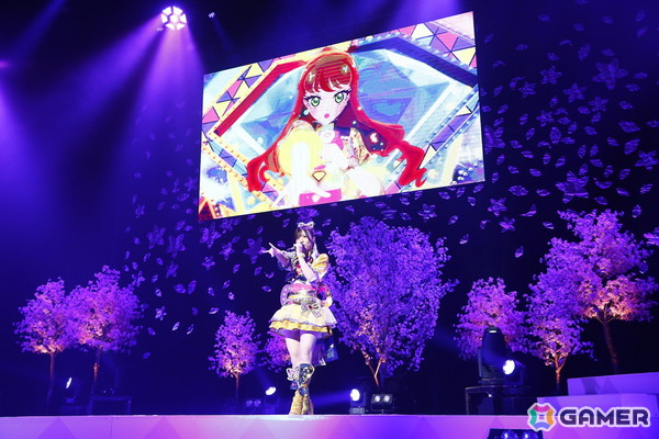 「映画ひみつのアイプリ まんかいバズリウムライブ！」スペシャルイベント Secret Stage ！昼公演オフィシャルレポートが公開！小川華果さん＆叶矢りかさんが初登場の画像8