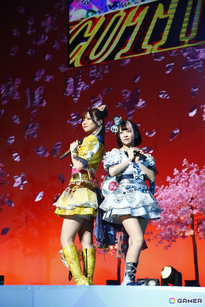 「映画ひみつのアイプリ まんかいバズリウムライブ！」スペシャルイベント Secret Stage ！昼公演オフィシャルレポートが公開！小川華果さん＆叶矢りかさんが初登場の画像