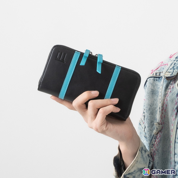「ブルアカ」ネル、アスナ、カリン、アカネ、トキをイメージしたボディバッグ・長財布が登場！メイド服をイメージしたデザイン、それぞれで異なる内装にも注目の画像