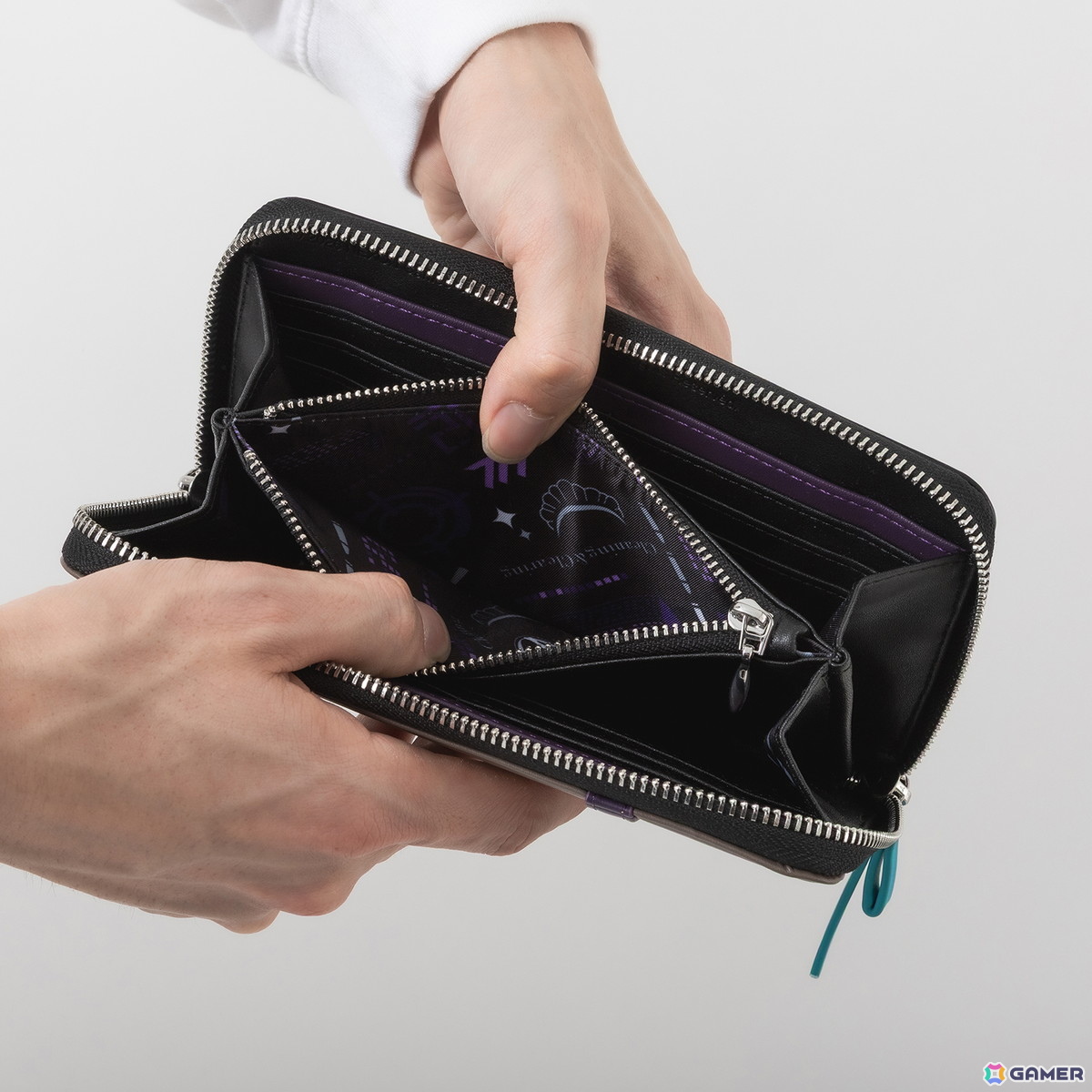 「ブルアカ」ネル、アスナ、カリン、アカネ、トキをイメージしたボディバッグ・長財布が登場！メイド服をイメージしたデザイン、それぞれで異なる内装にも注目の画像63