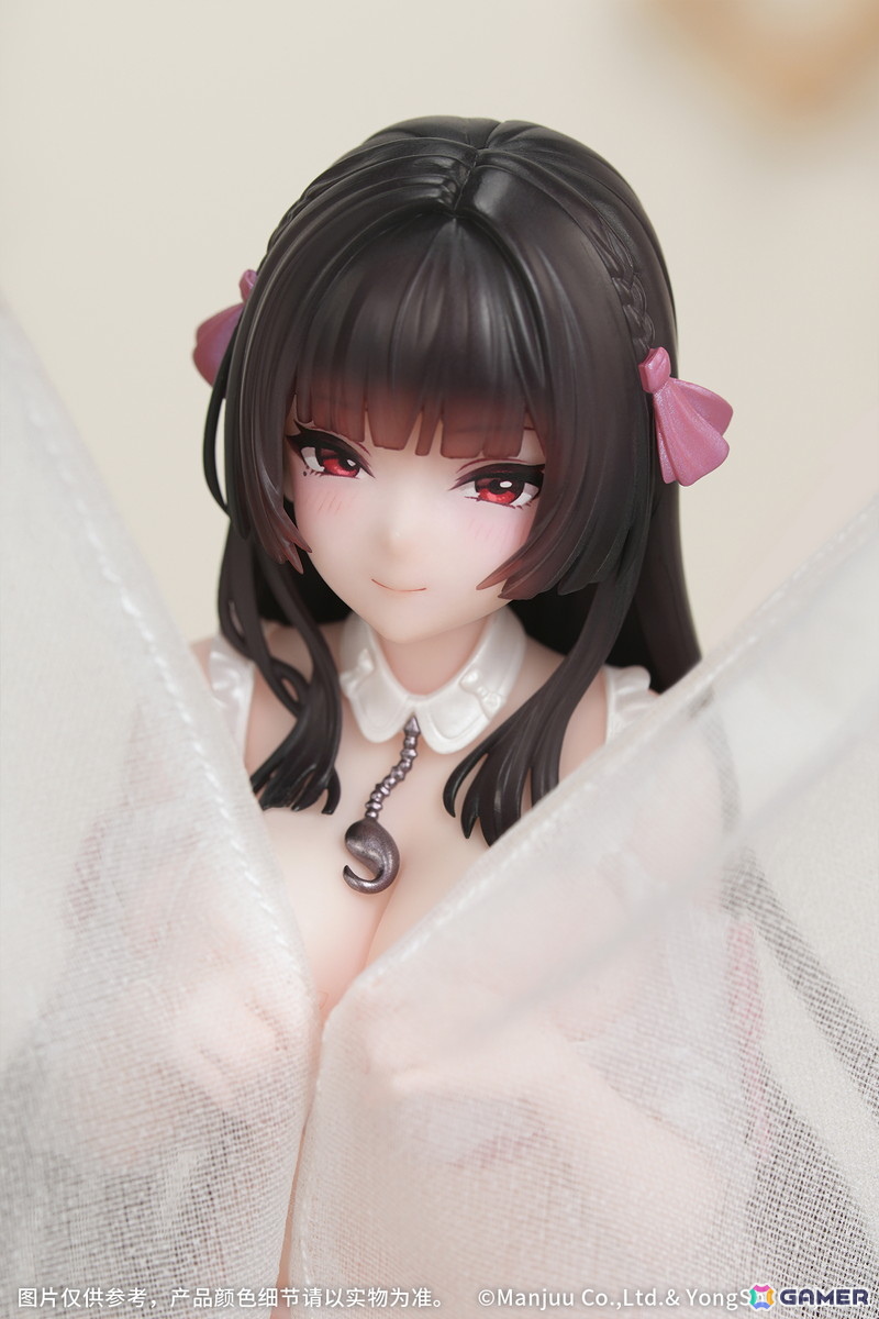 「アズレン」更衣室をイメージしたシチュエーションで、トリニダードが薄いベールをそっとつまみ上げる姿を再現！の画像