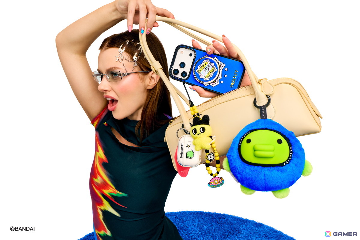 たまごっち マスコットポーチ たまごっち x CASETiFY」懐かしさあふれるアクセサリーコレクションを